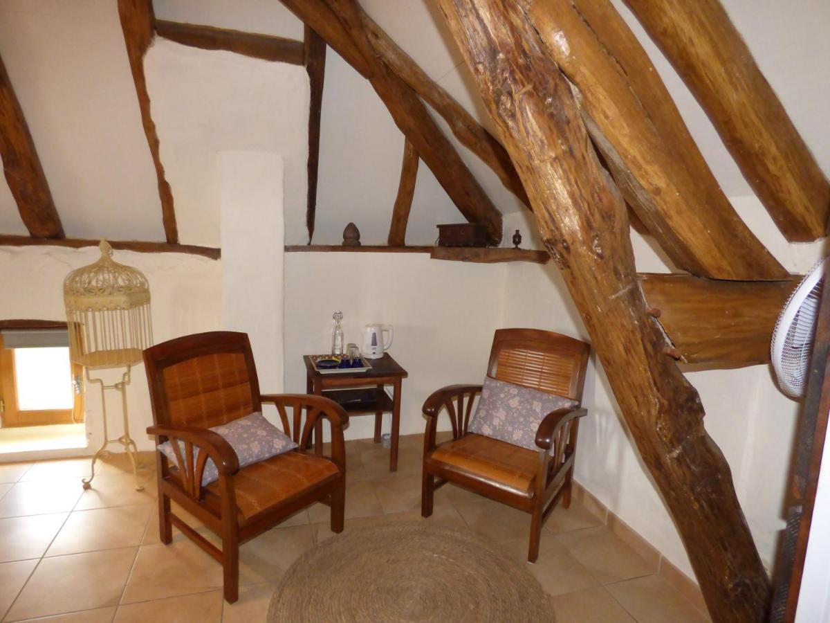 Bed and Breakfast Britavit Saint-Avit-Sénieur Exteriér fotografie